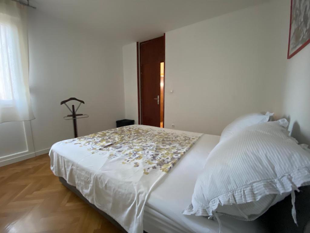 2 Bedroom Apartment/Parking/Market 스플리트 외부 사진