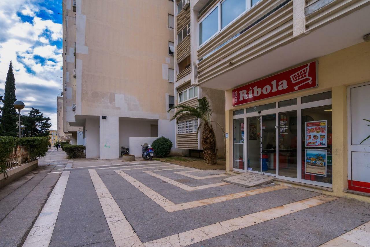 2 Bedroom Apartment/Parking/Market 스플리트 외부 사진